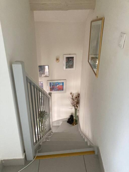 Loft Au Coeur De Nimes Apartment Bagian luar foto
